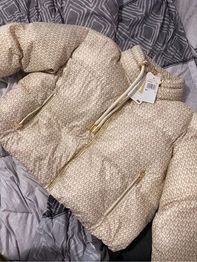 Michael Kors Cream-Beige MK Logo Puffer Jacket with Gold Hardware